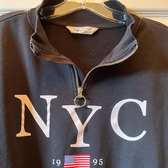 NYC 1995 CROP SWEAT SHIRT - Picture 2 of 8